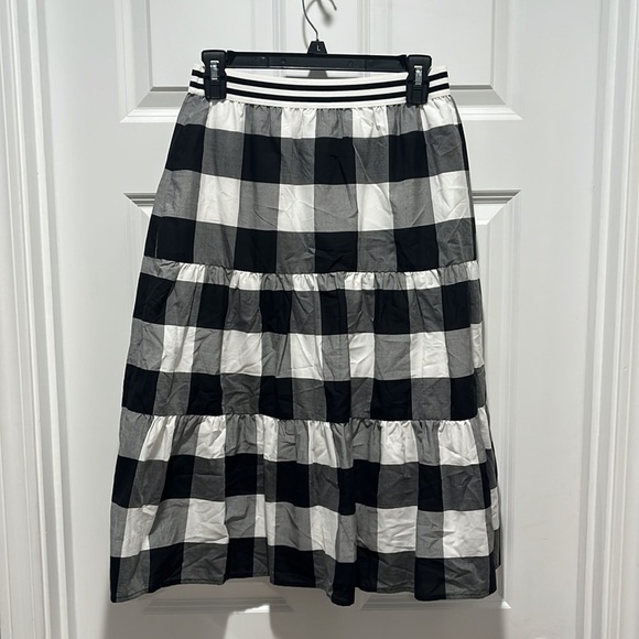 Talbots NWT Buffalo Checker print Tiered Midi Skirt black white PETITE XS - Picture 5 of 8